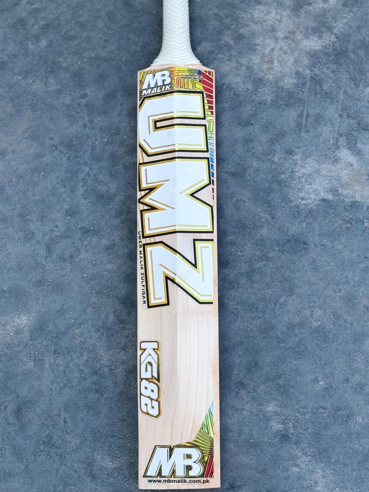 MB Malik UMZ KG82 Cricket Bat
