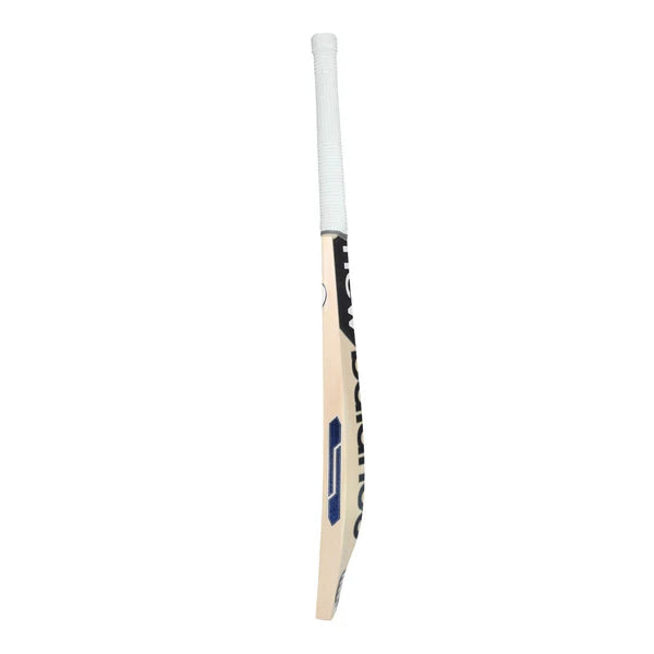 New Balance DC 800 Junior Cricket Bat 2025