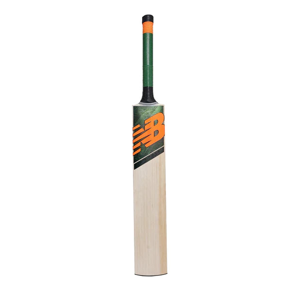 New Balance DC 580 Junior Cricket Bat 2023