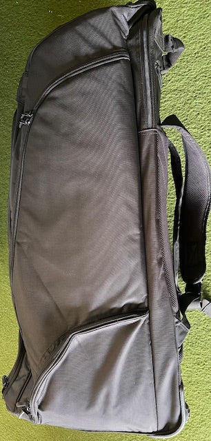 UZI Pro Duffle Wheelie Bag 2025