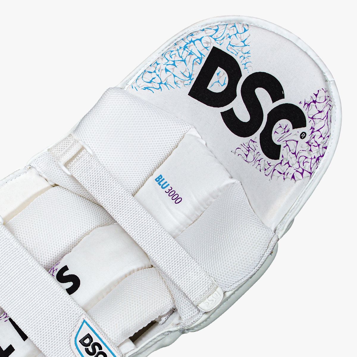 DSC Blu 3000 Batting Pads 2025