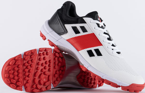 Gray Nicolls Velocity 4.0 Rubber Junior Cricket Shoes 2024