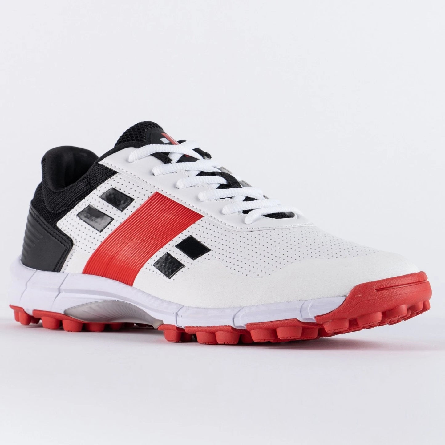 Gray Nicolls Velocity 4.0 Rubber Junior Cricket Shoes