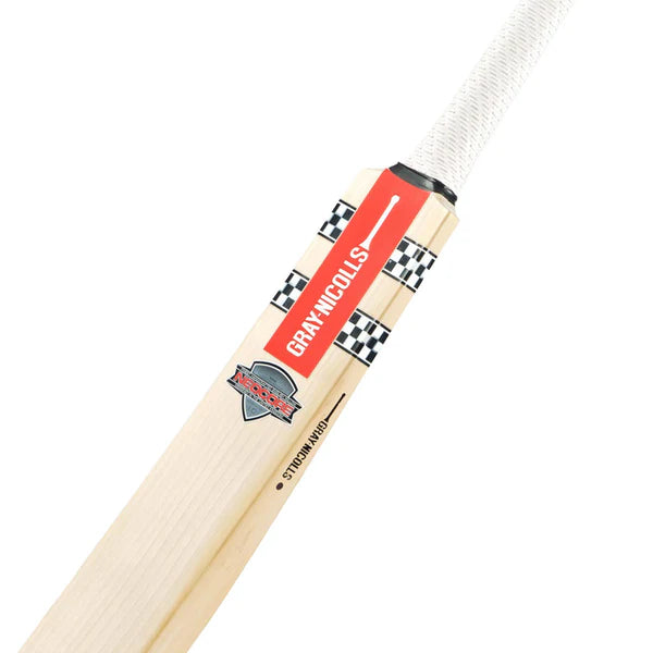 Gray-Nicolls Neocore Player Edition Cricket Bat 2025