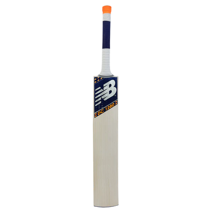 New Balance DC 580 Junior Cricket Bat 2022