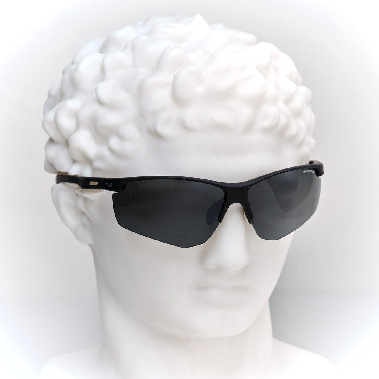Sunwise Pace Sunglasses with Polarised Lens - Black