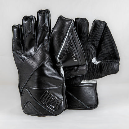 UZI Test Wicket Keeping Gloves 2024 - Black