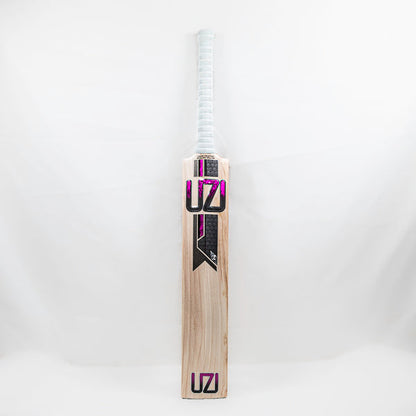 UZI Minerva Pro Cricket Bat 2024