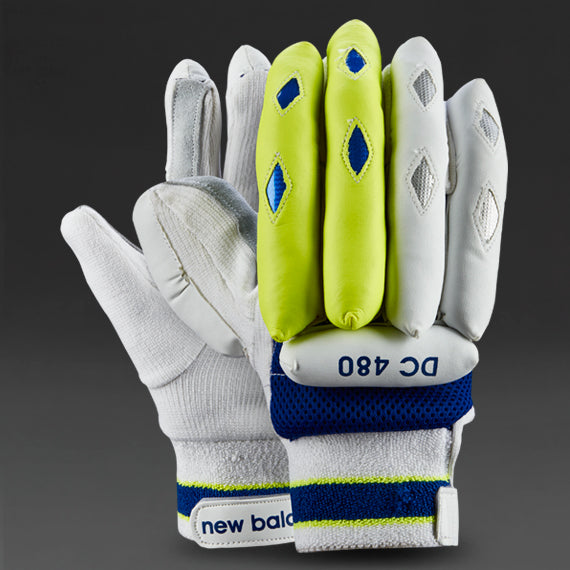 New Balance DC 480 Junior Cricket Gloves