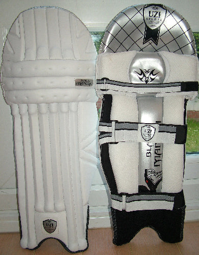 Uzi Sports Black Mamba Batting Pads