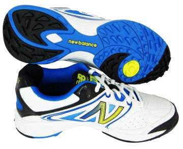 New Balance KC4020 BY Junior Rubber Cricket Shoes (Blue-White)