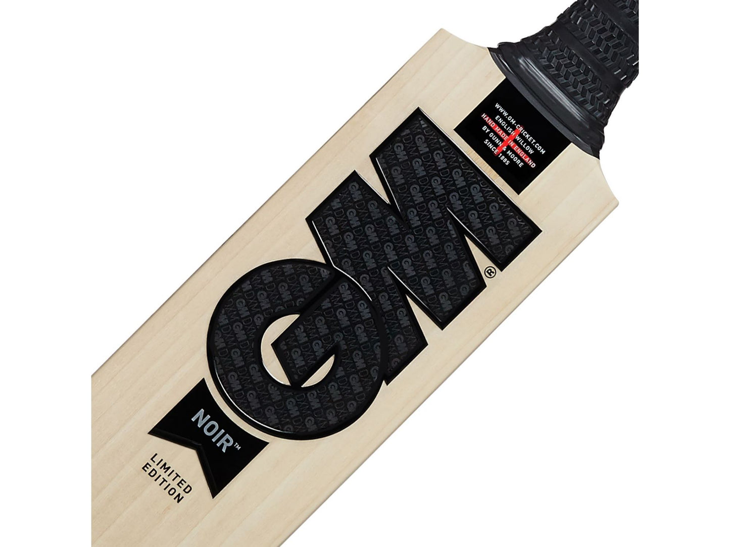 GM Noir DXM Pro Cricket Bat 2023