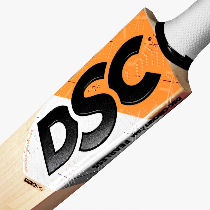 DSC Krunch Series 7000 Cricket Bat (2022)
